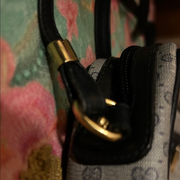Gucci Black and Gray Crossbody Bag - Picture 7 of 12